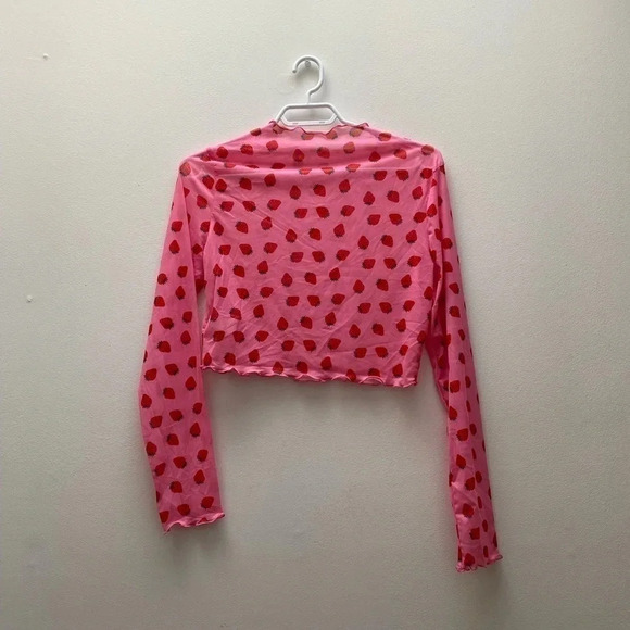 Adorable Strawberry Crop Mesh Top - Picture 3 of 5